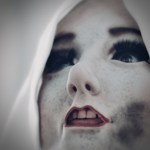 Deadly Apples : Sacrifice